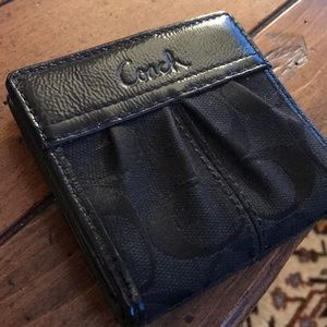Mini coach wallet